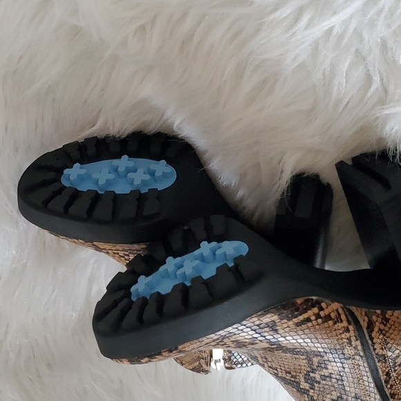 Kenneth Cole Snake Skin Booties - Picture 6 of 6